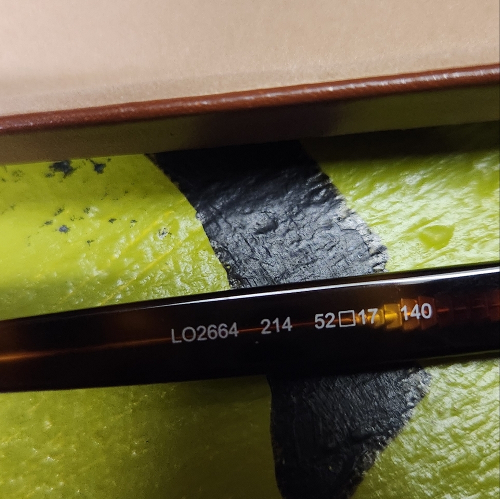 Longchamp glasses - Picture 3 of 8